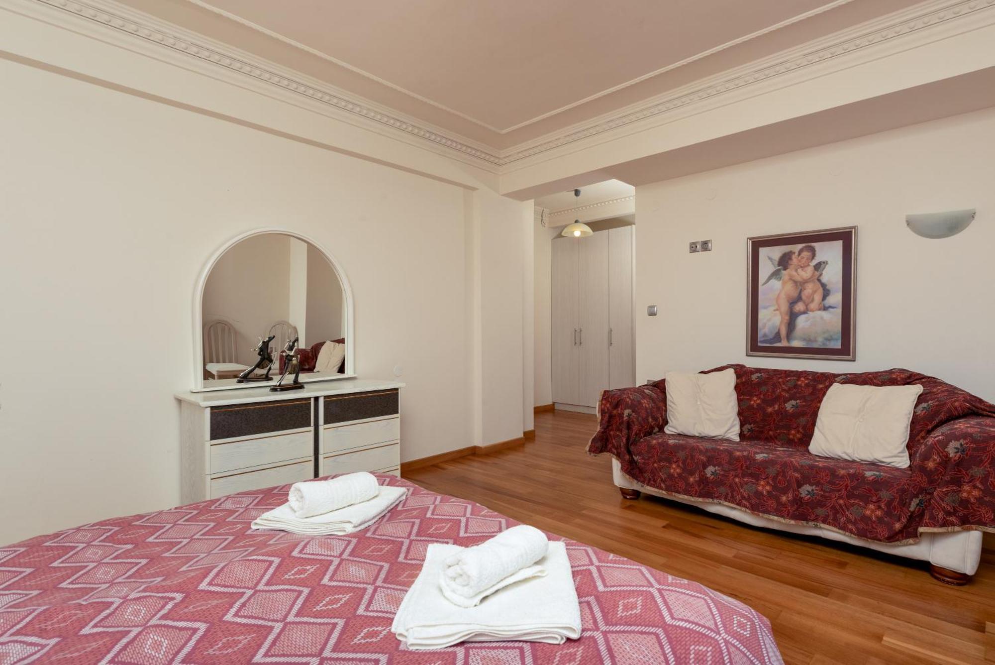شقة Christina'S Twin Palm Trees House أغريا المظهر الخارجي الصورة