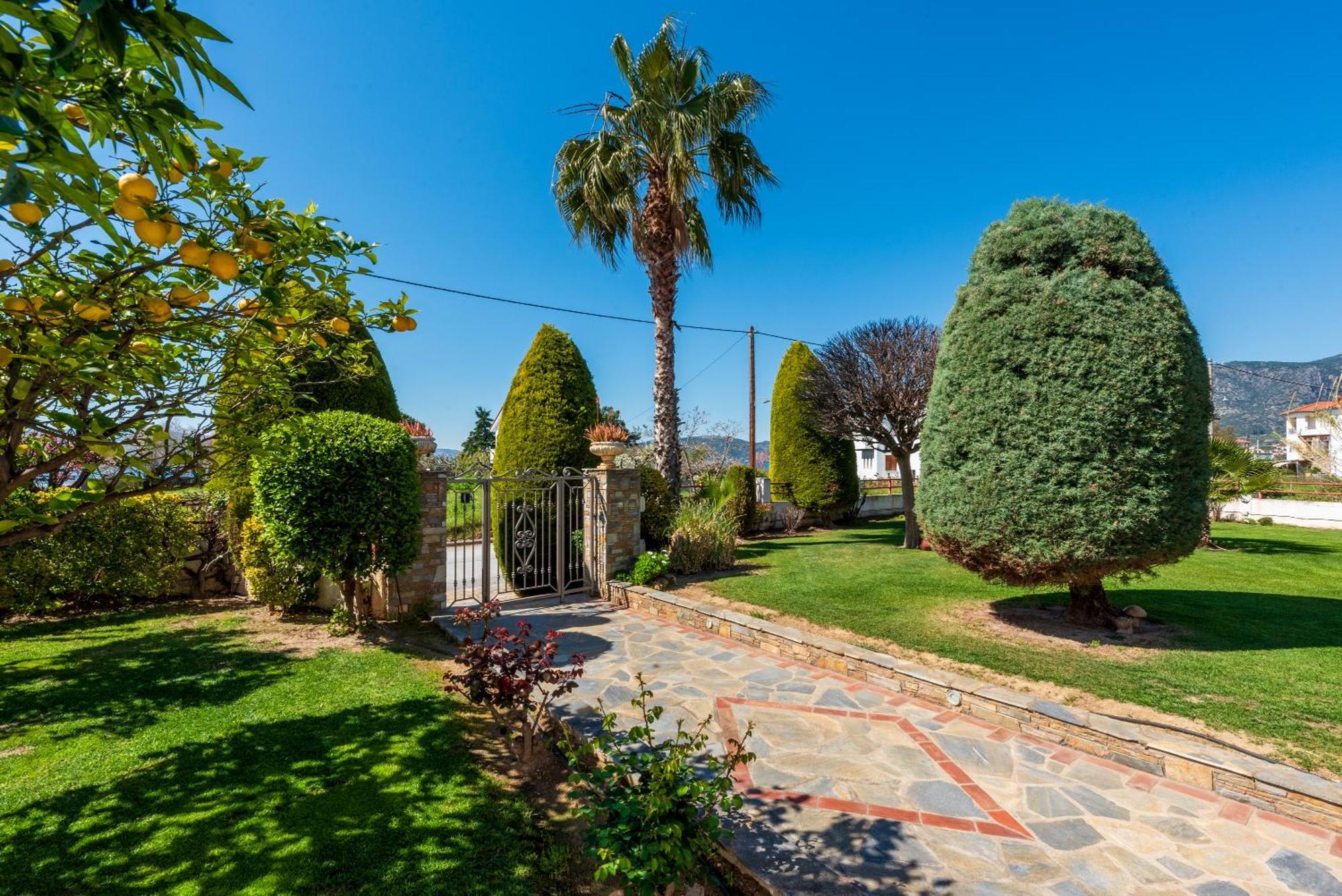 شقة Christina'S Twin Palm Trees House أغريا المظهر الخارجي الصورة